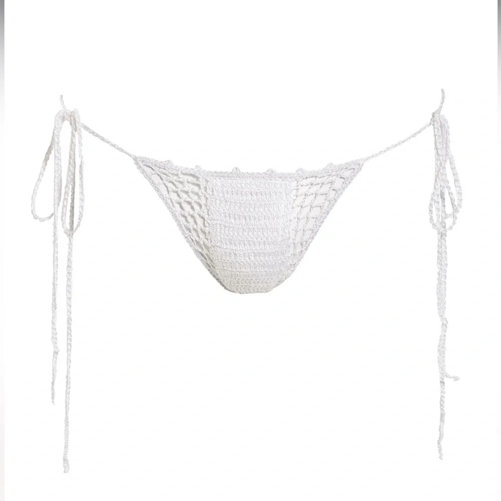 Beach Chic white crochet bikini set - Picture 10 of 12